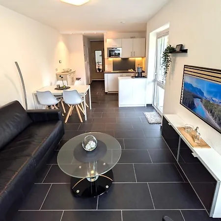 Terrassenhaus, 20 Appartement *